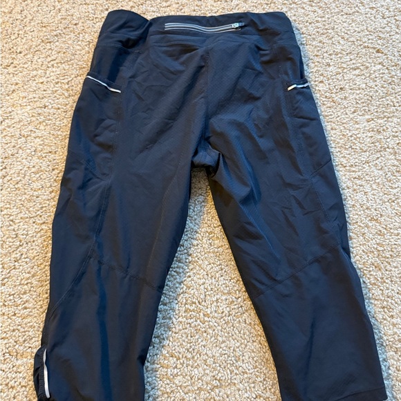 Athleta Cropped Leggings - Picture 7 of 8